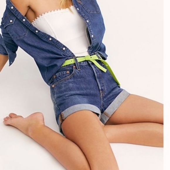 Levi's 501 Long Shorts in Blue Clue - Picture 4 of 6